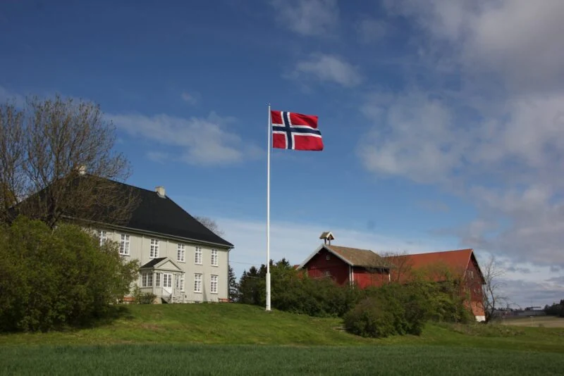 Flaggstang i glassfiber til eksisterende stativ